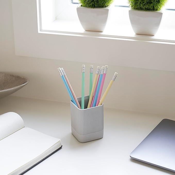 KIBAGA Aesthetic Pen Holder for Desk - Modern Concrete Pencil Holder - Cute and Functional Desk Organizer for Office Supplies - Stylish Office Decor Pen Cup