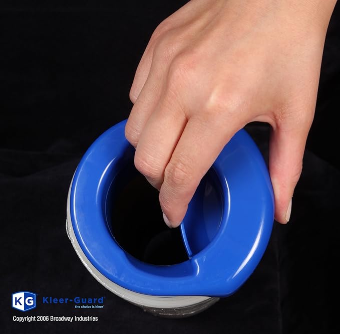 Kleer-Guard® Stretch Wrap with Tension Control Handles. 15" x1000' ft./roll. 80 Gauge Equivalent. 1 Roll Two Tension Control Handles