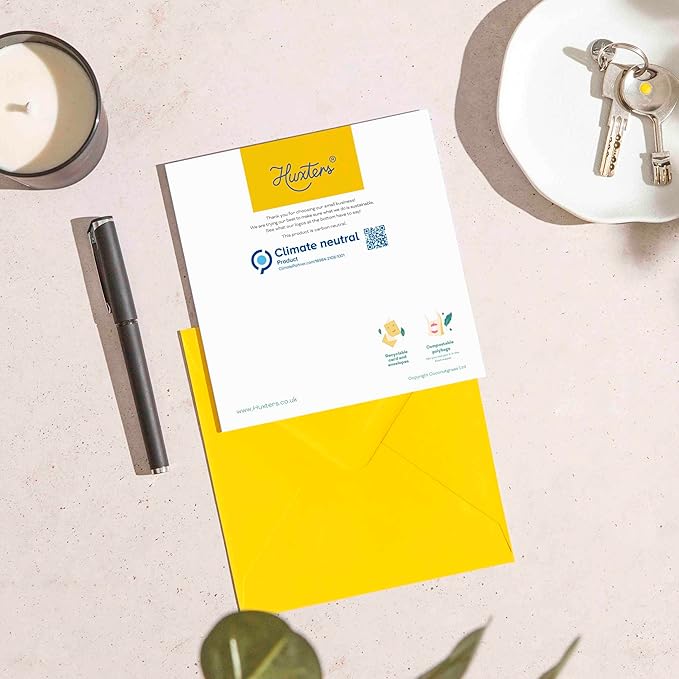 Huxters Funny Birthday Card for Him Men and Her Women Enjoy being Old Letter - Fun Joke Greeting Card for Dad Brother Uncle Mom Sister Auntie - - 17 by 12cm (Aging Pardon)