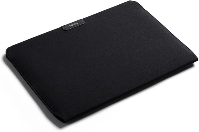 Bellroy Laptop Sleeve (Fits 14 Inch Laptop or MacBook, Slim Protective Case with Magnetic Closure) - Black