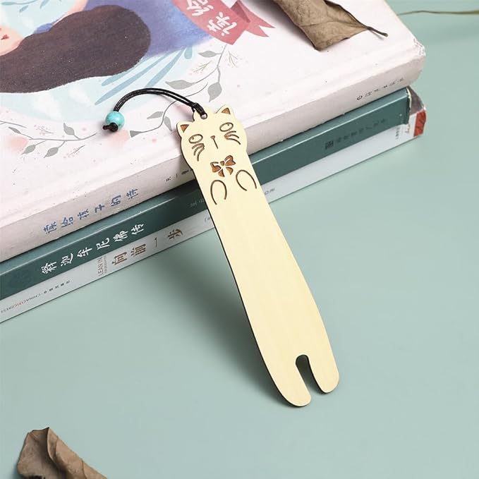Wood Cat Bookmarks - Set of 4 Cute Bookmarks Aesthetic, Wooden Bookmarks Anime Cat Bookmark for Women Girl Kids, Kawaii Bookmark for Book Lover Cat Lover Friends Best Gifts (Boxwood)