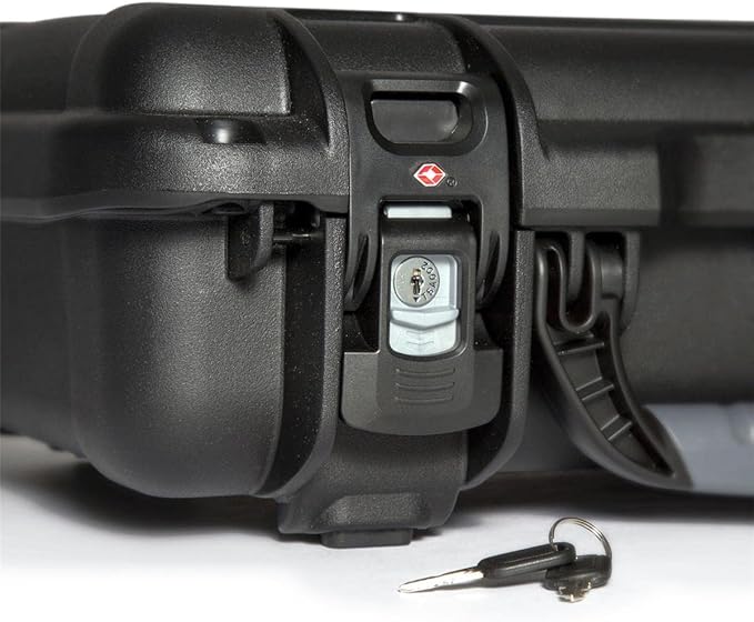 Nanuk 923 Hard Case with Sleeve & Shoulder Strap for 15" Laptop, Black