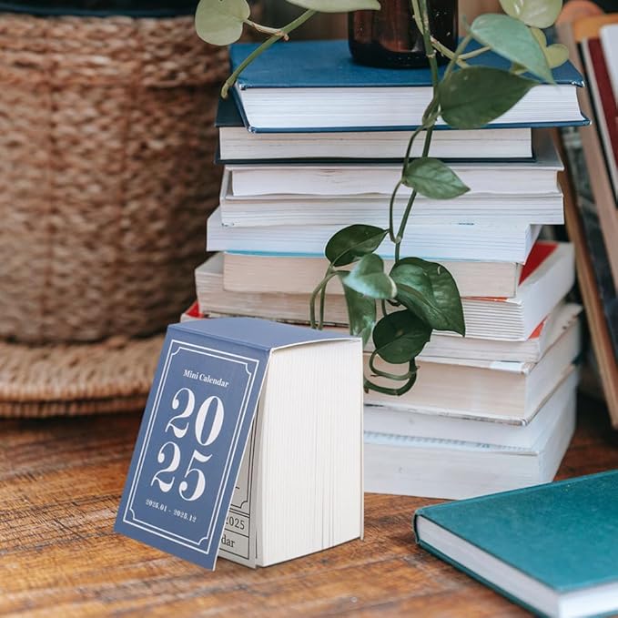 Operitacx Mini Desk Calendar 2025, 8pcs Tear Off Desktop Calendar 2025 Mini Daily Calendar Table Calendar for Scheduler Planner Agenda Organizer Home Office