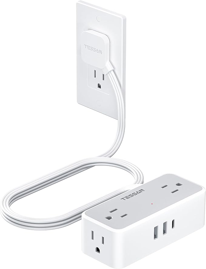 Flat Plug Extension Cord 5 FT, TESSAN Surge Protector Power Strip with 4 AC Outlets 1 USB C and 2 USB A Ports, 900 Joules Protection, Multiple Wall Outlet Extender Suitable for Home Office Dorm