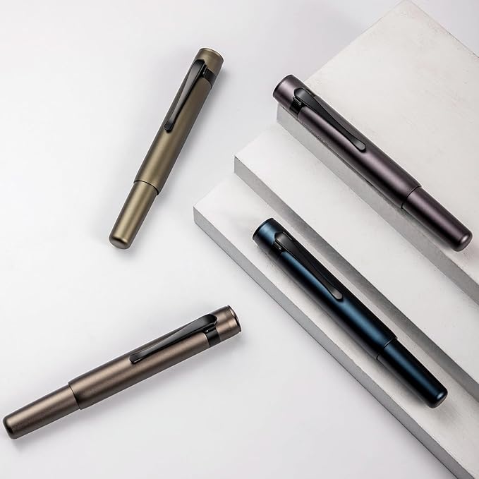 Hongdian M2 Black Forest Mini Rollerball Pen, Fine Point 0.5mm, Sleek Aluminium Pocket Pen with Black Ink Refill, Ideal for Travel & Signature (Army Green)