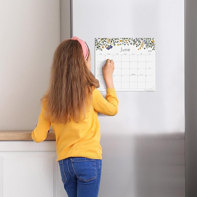 Cabbrix Magnetic Calendar for Fridge, 2025-2026 Refrigerator Calendar Runs From January 2025 to June 2026, Fridge Calendar 13 x 11-1/2 Inches for Planning and Organizing Your Life, Floral