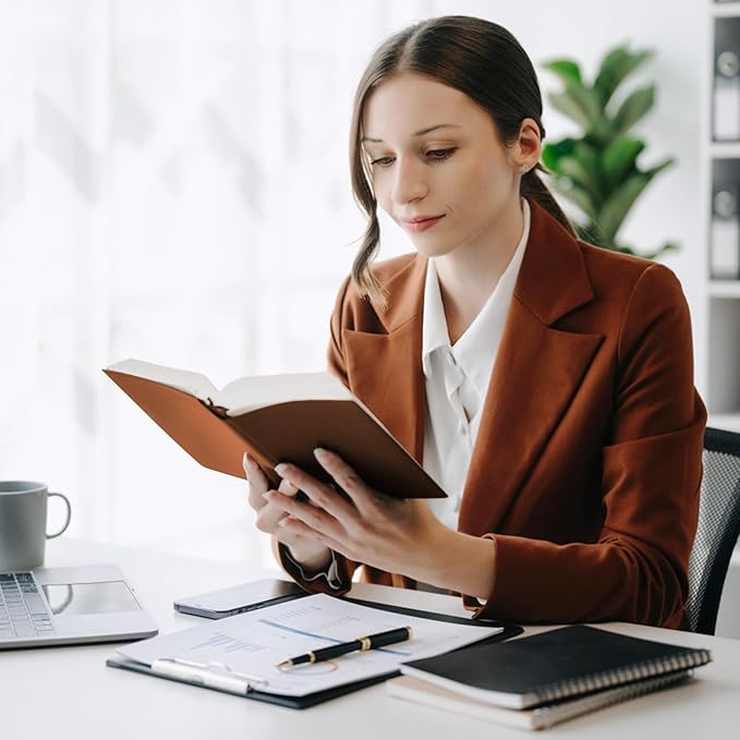 Hardcover Executive Notebooks, 160 Pages Line Ruled Classic Notebook Journal, Leather Notebooks with Pen Loop for Bussiness College Writing (Brown)