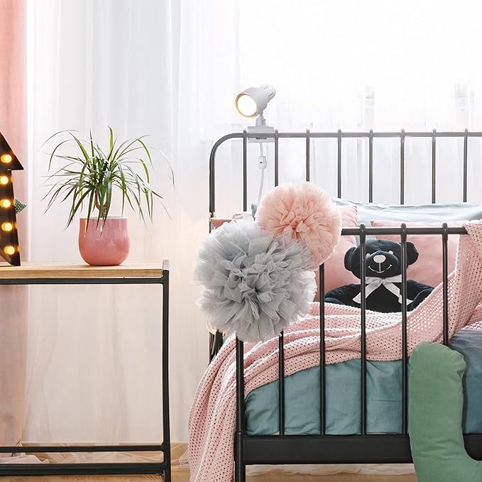 Globe Electric 30293 5.5" Clip-Arm Desk Lamp, Matte Light Gray, In-Line On/Off Switch, Bulb Included, Home Décor, Desk Lamps for Home Office, Home Office Accessories, Room Décor, Accent Lighting Lamps