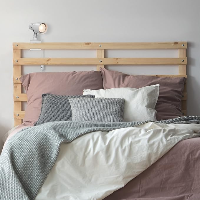 Globe Electric 30293 5.5" Clip-Arm Desk Lamp, Matte Light Gray, In-Line On/Off Switch, Bulb Included, Home Décor, Desk Lamps for Home Office, Home Office Accessories, Room Décor, Accent Lighting Lamps