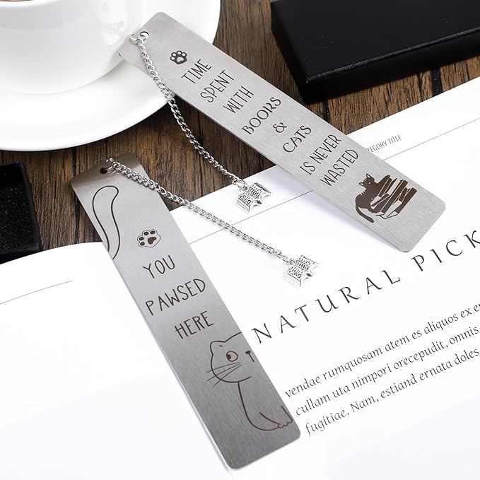 Cat Metal Bookmarks Gifts - 2Pcs Unique Kitten Bookmark for Women Pretty Bookmarkers for Kids Birthday Gift for Cat Lovers Reading Gifts with Book Pendant for Reader Nerds