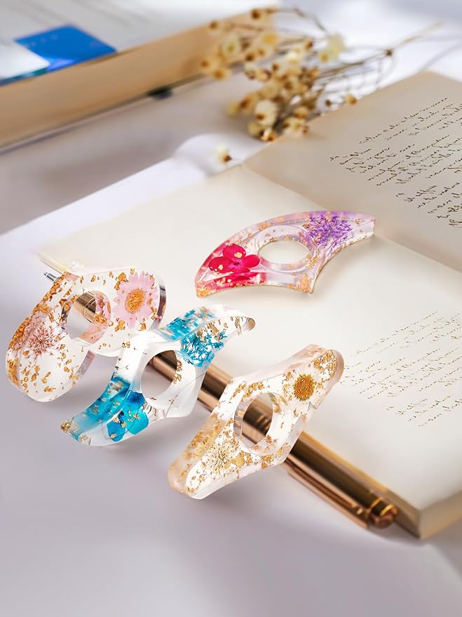 4 Pieces Dried Flower Resin Book Page Holder Transparent Thumb Ring Page Holder Handmade Personalized Flower Resin Bookmark Reading Accessories Gift for Teachers Book Lovers (Colorful A)
