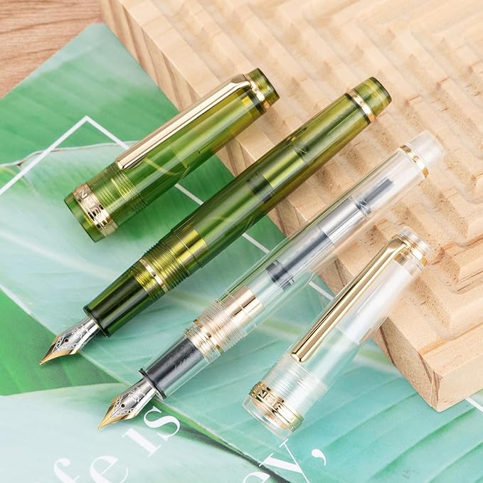Jinhao 82 Acrylic Fountain Pen, Iridium Medium Nib with Ink Converter, Transparent Unqiue Design Smooth Writing Pen (Gold Trim)