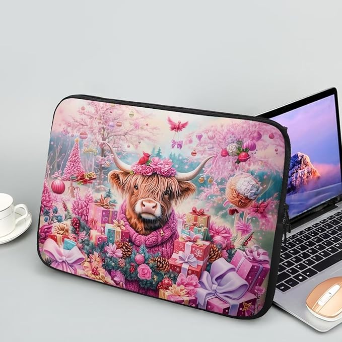 Highland Cow Laptop Sleeve for Women 13 inch Lap Top Case Christmas Laptop Protector Zippered Pouches with Humanize Design Computer Carrying Case Portable Tablet Bag Briefcase