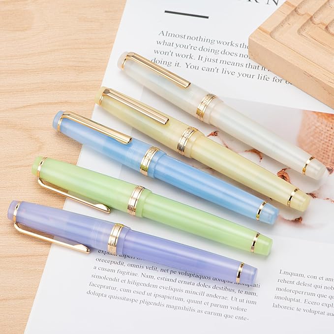 Jinhao 82 Acrylic Fountain Pen, Iridium Bent Nib with Ink Converter, Transparent Yellow Classic Design Calligraphy Pen (Gold Trim)