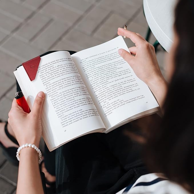 3 Pieces Leather Bookmarks Handmade Page Marker for Men Women and Kids, Faux Leather Page Clips Corner Book Markers for Students Teachers Gift for Writers Bookworm Book Lovers (06-Red)