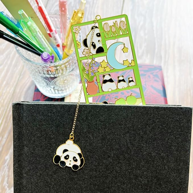 Metal Cat Bookmarks with Gift Box, Cat Pendent Book Markers for Book Lovers Bestfriend Cute Birthday Gifts Appreciation Gifts Mothers Day Teacher Student Gifts (Panda)