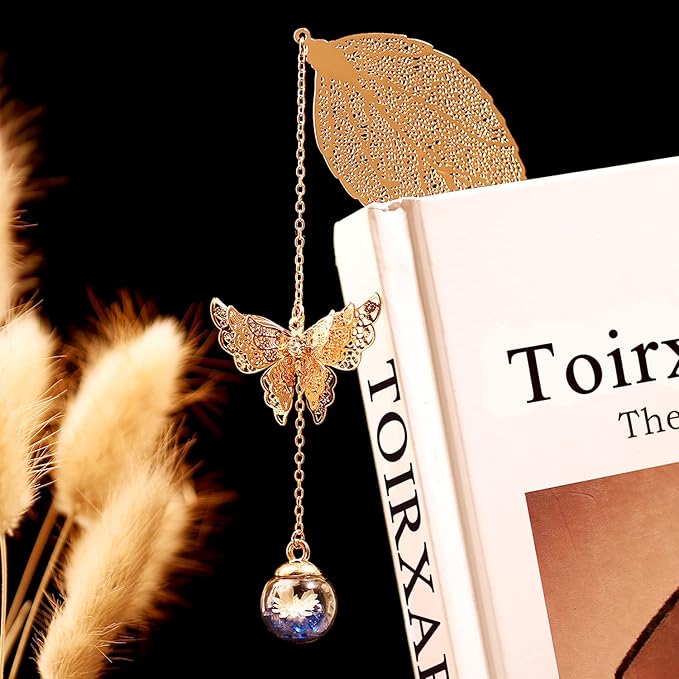 Toirxarn Metal Leaf Bookmark - Unique Gift for Women Ideal for Birthday Teacher Appreciation Mother's Day, Chic Literary Accessory & Elegant Reading Companion for Readers and Book Lovers