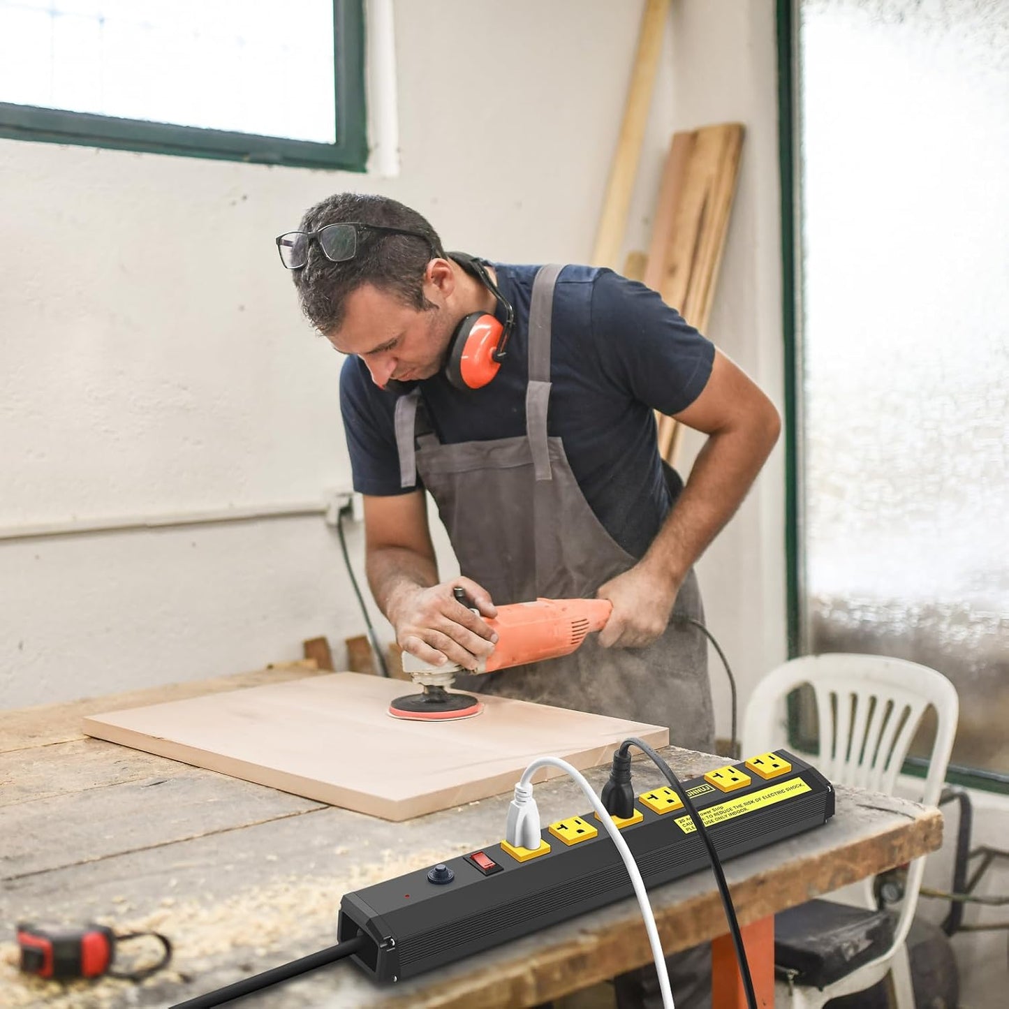 JUNNUJ Heavy Duty Metal Power Strip 20 Amp, High Amp Surge Protector 6 Outlet, 20A Power Strips Workshop Industrial Outlets Wide Spaced 6-20R T-Slot with Circuit Breaker, 12 Gauge Extension Cord 6ft