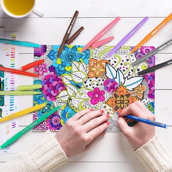 TWOHANDS Felt Tip Pens Fine Point, Assorted Colors Fineliners, Medium Point 0.7 Millimeter Markers for Coloring, Journaling, Note Taking, 22004