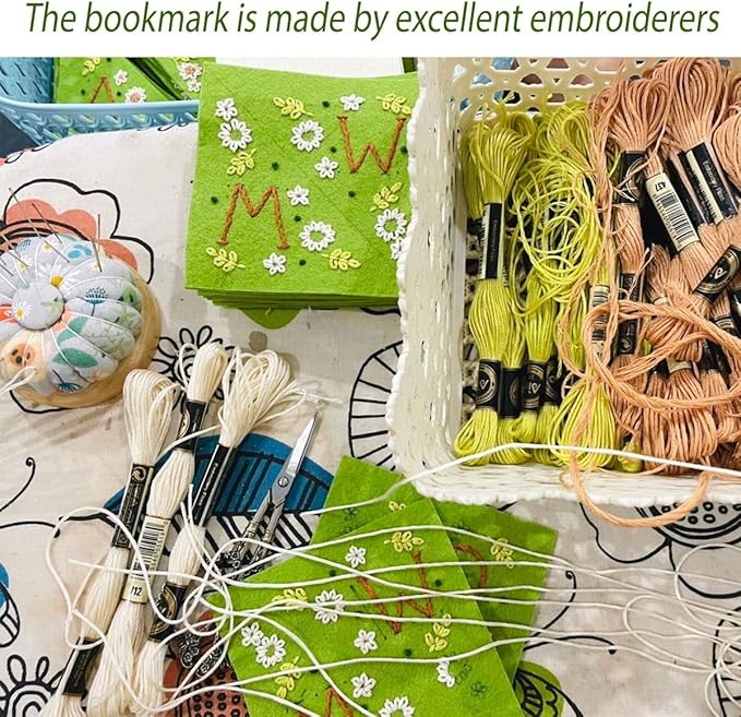 Personalized Hand Embroidered Corner Bookmark, Bookmarks for Women, Personalized Bookmark for Book Lovers, Cute Flower Book Mark by HNQCPCVU (N, Green)