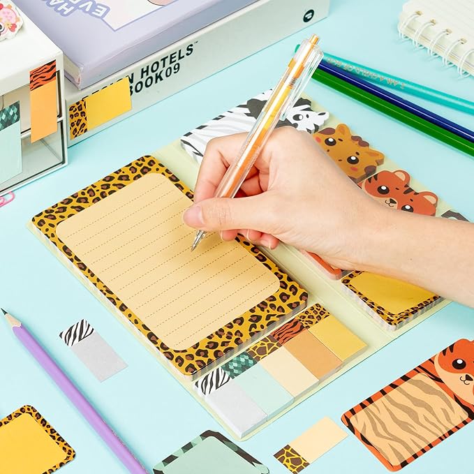 Safari Animal Sticky Notes Set, 550 Sheets, Wild Animal Self-Stick Note Pads Jungle Zoo Animal Writing Memo Pads Page Marker Student Classroom Back to School Office Supplies Small Gift