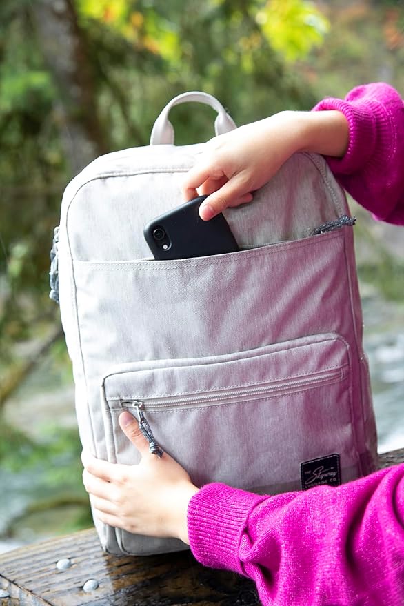 Skyway Luggage Rainier Simple Backpack, Eco-Friendly Made of 100% rPET Travel Laptop Bag for Women & Men, Flight Approved Carry On Bag, 16L, Olympic Green