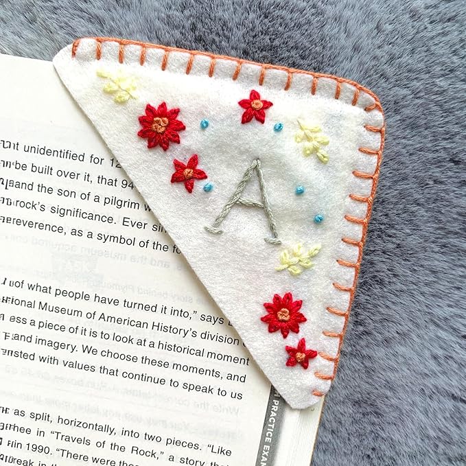 Personalized Hand Embroidered Corner Bookmark, Bookmarks for Women, Personalized Bookmark for Books, Cute Flower Book Mark, Hand Stitch Gift for Women for Book Lovers by HNQCPCVU (A, White)