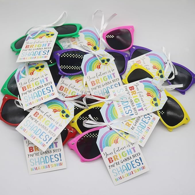 End of the School Year Gifts for Students for Graduation Sunglasses 2025 Pre K Preschool Kindergarten Graduation Decorations, BYYJ Future is So Bright, End of the School Year Party Decorations, 18Pcs
