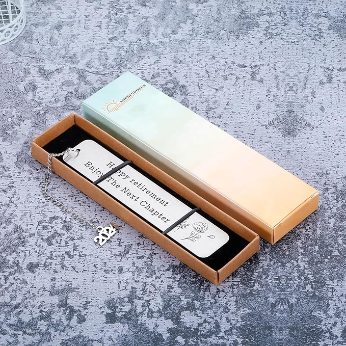 Retirement Gifts for Women Happy Retirement Bookmark Gift for Women Female Christmas Thank You Gifts for Teacher Coworker Friends Retirement Gifts for Employee Boss Leader Retirement Leaving Gift