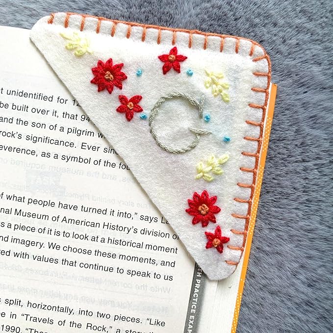 Personalized Hand Embroidered Corner Bookmark, Bookmarks for Women, Personalized Bookmark for Books, Cute Flower Book Mark, Hand Stitch Gift for Women for Book Lovers by HNQCPCVU (G, White)