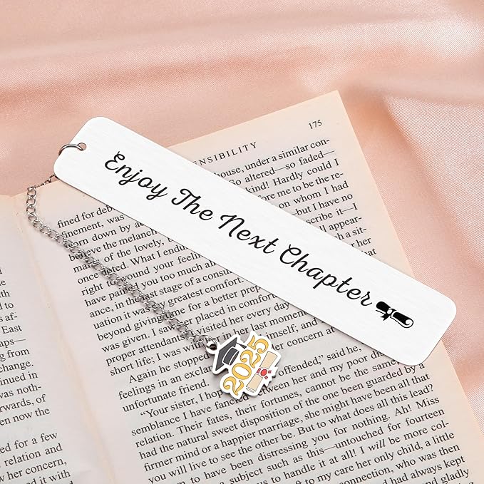 2025 Graduation Bookmark Gifts for Women Men Graduation Gifts for Him Her College Graduation Gifts for Boys Girls Class of 2025 High School Graduation Gifts for Senior Students PhD Graduation