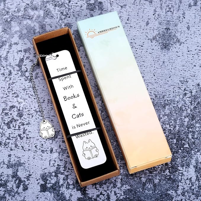 Cat Bookmark for Women Cat Lovers Bookmark Gifts for Her Him Book Lovers Valentines Day Gift for Book Lover Cat Lover Women Birthday Galentine’s Day Gift for Cat Lover Friends Best Friend Women Girl