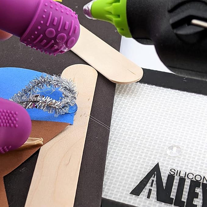 Finger Protectors | X-Thick Protection (3) - Medium Index | Standard Size Small (3) Medium (3) | Silicone Non-Stick Covers Hot Glue | Sewing | Wax Arts | Adhesives | Scrapbooking | Sticky Stuff