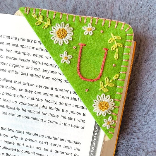 Personalized Hand Embroidered Corner Bookmark, Bookmarks for Women, Personalized Bookmark for Book Lovers, Cute Flower Book Mark by HNQCPCVU (U, Green)