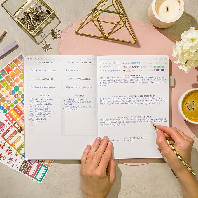 Clever Fox Self-Care Journal – Wellness & Daily Reflection Notebook – Mental Health & Personal Development Journal – Self-Care, Meditation & Mood Journal for Women & Men – Large (Seashell)