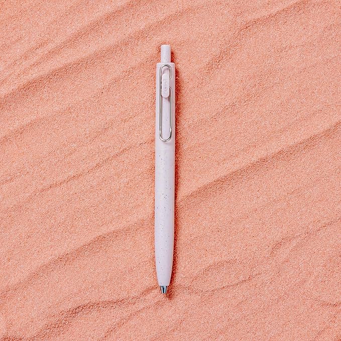 Mitsubishi Pencil UMNSFT05D.13 Gel Ballpoint Pen Uni-Ball One F 0.5 D Pink