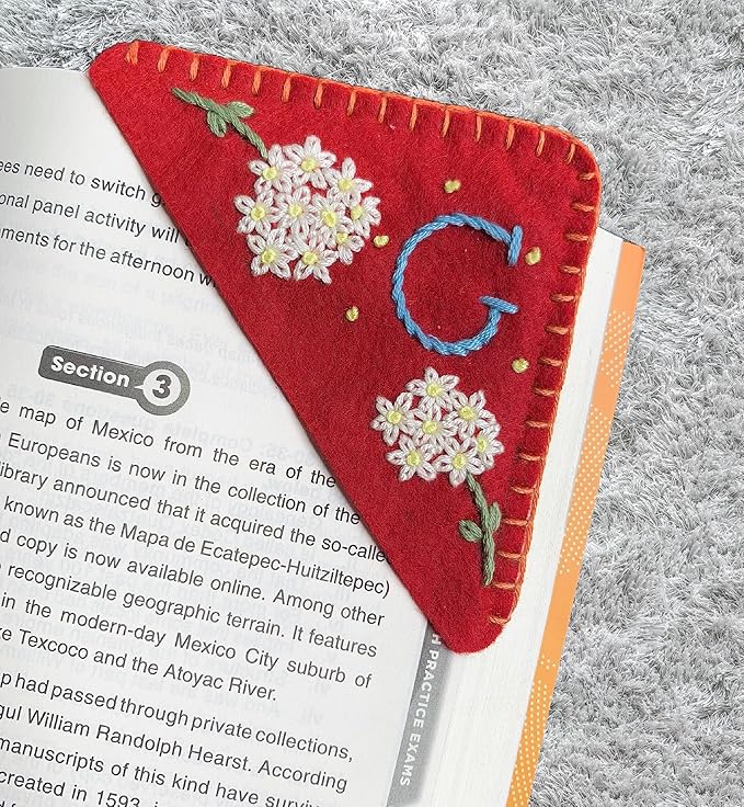 Personalized Hand Embroidered Corner Bookmark, Bookmarks for Women, Personalized Bookmark for Books, Cute Flower Book Mark, Hand Stitch Gift for Women for Book Lovers by HNQCPCVU (G, RED)