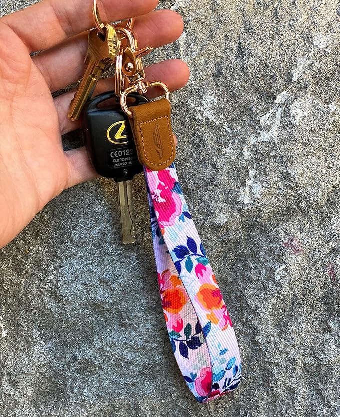 POCKT Lanyard for Keys Wristlet Strap Key Chain Holder for Men and Women - Cool Hand Wrist Lanyards for Keys and Wallets